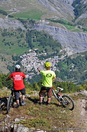 VTT dans les vallons de La Meije (05)