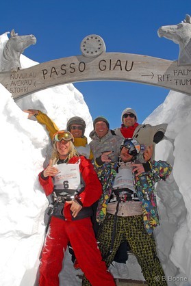 Cortina snowkite contest 2009 passo Giau Italy