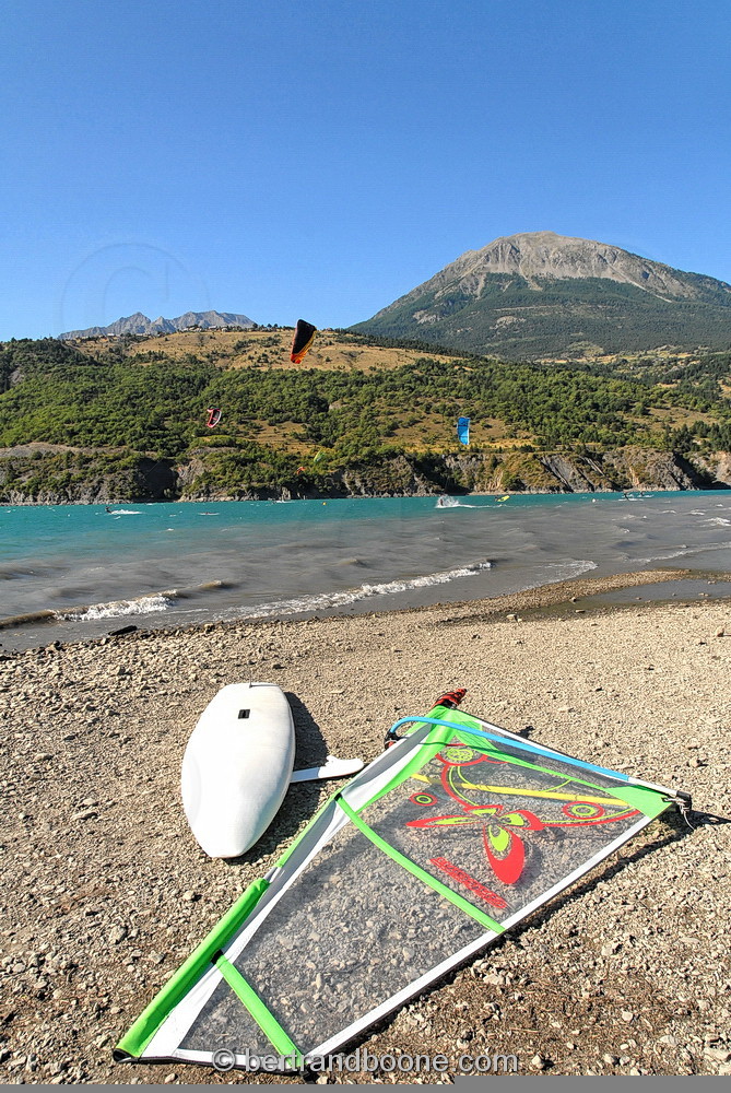 lac de serre-ponçon - hautes alpes - Fr