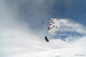 Etienne Lhote - snowkite a Gudauri - Georgie