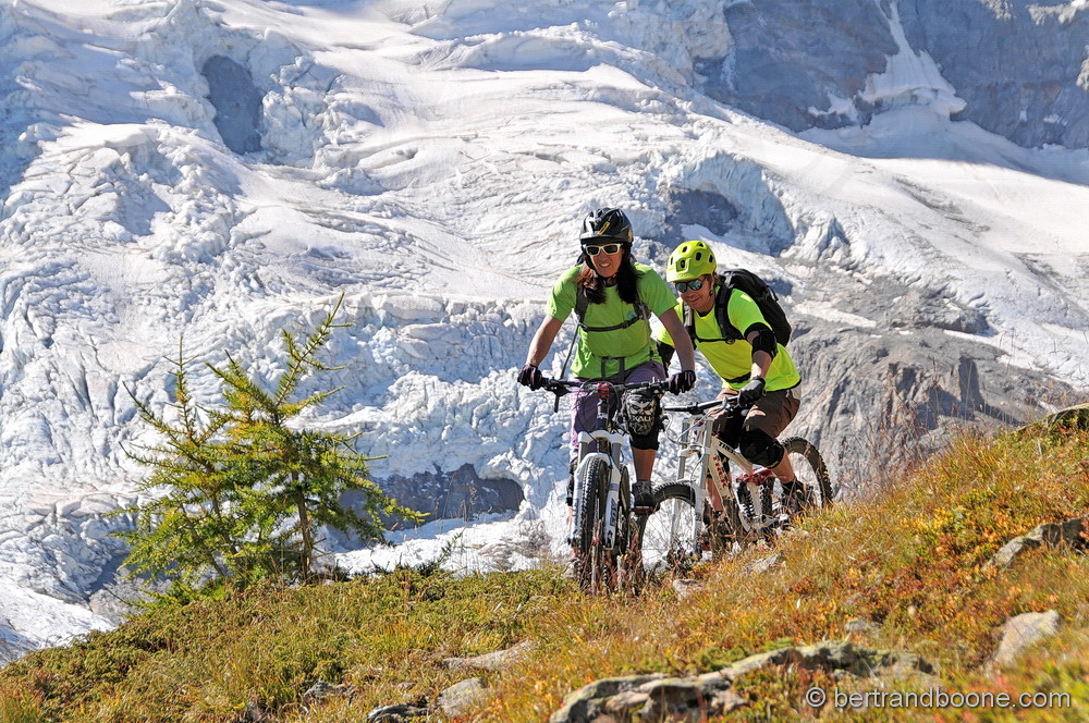 VTT dans les vallons de La Meije (05)