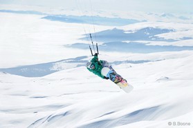 Romain Luppi - snowkite en Macedonia - Popova Shapka