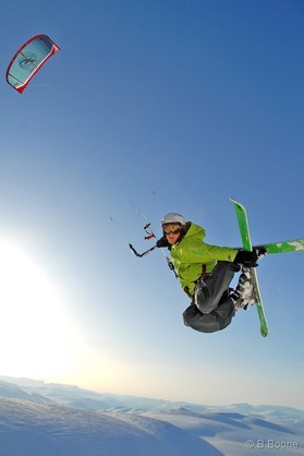 Bjorn Kaupang-Snowkite-Haugastol-Norway