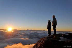snowkite: Johann Civel et Hamada Titi - Oukaimeden - Maroc