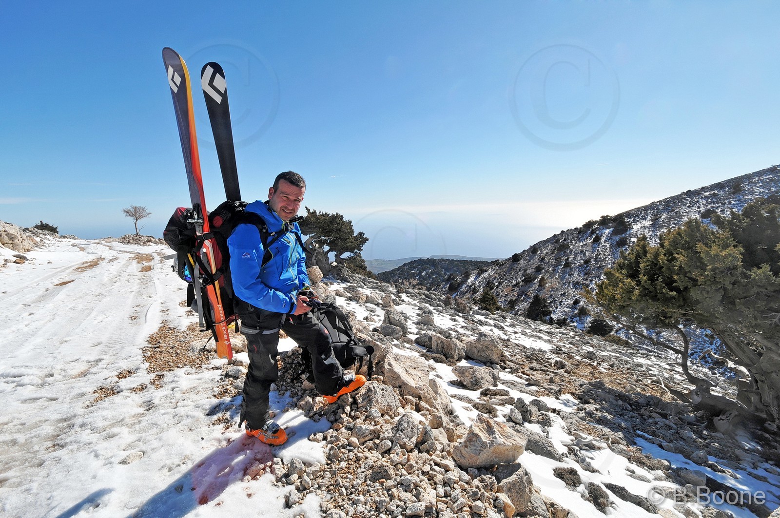 130201-057 © B.Boone