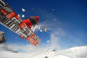 Cortina snowkite contest 2009 passo Giau Italy