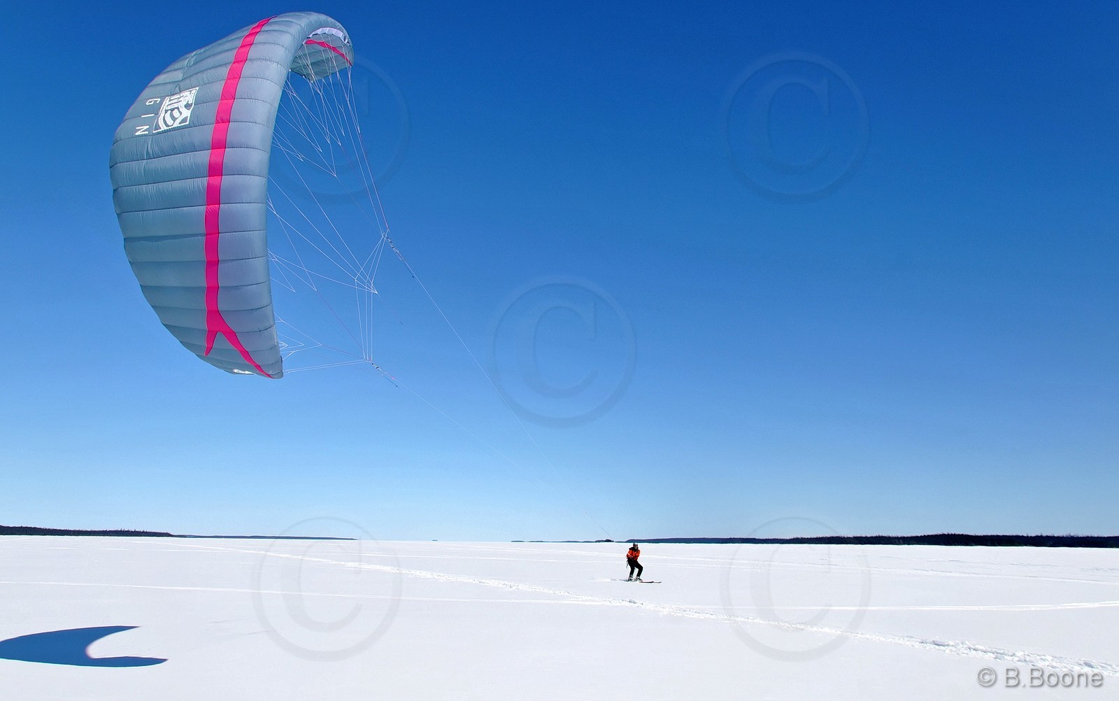 120401-0165 © B.Boone