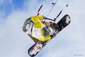 Cortina snowkite contest 2009 passo Giau Italy