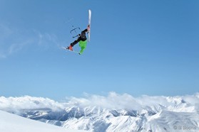 Johann Civel - snowkite a Gudauri - Georgie
