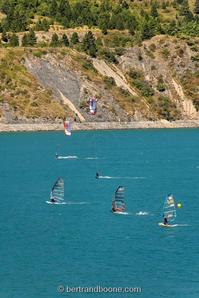 lac de serre-ponçon - hautes alpes - Fr