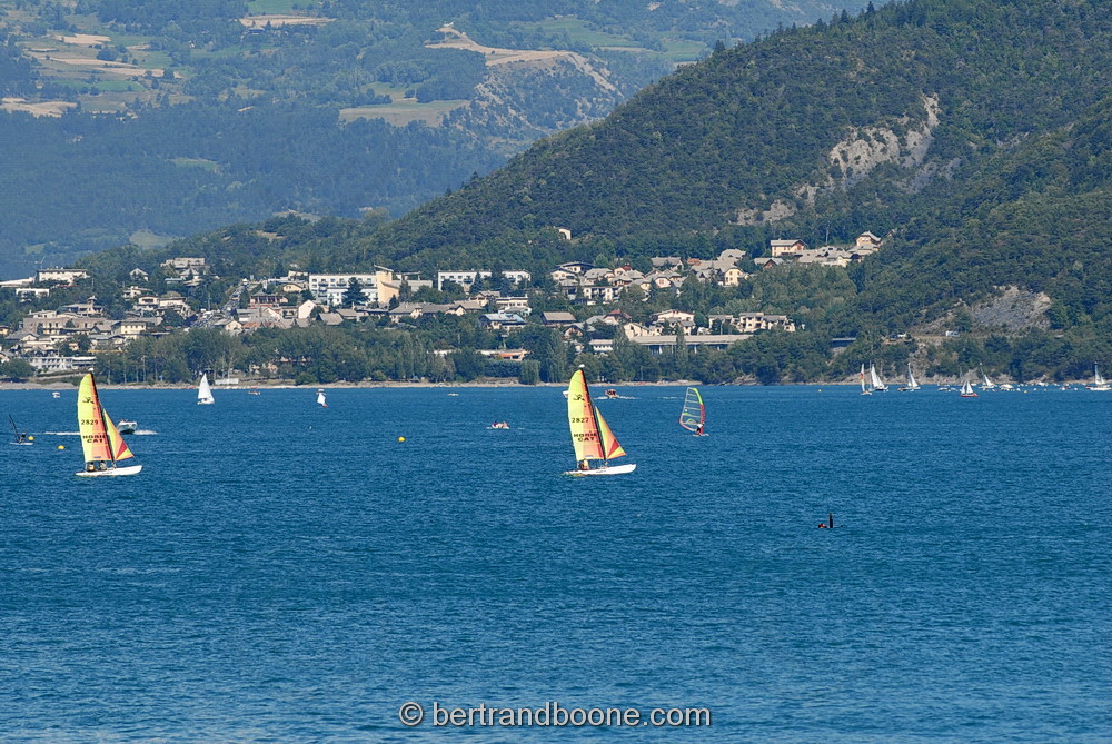 lac de Serre Ponçon - Hautes Alpes - France