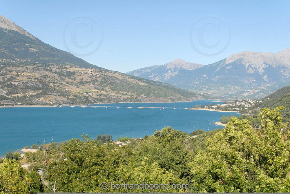 lac de serre-ponçon - hautes alpes - Fr