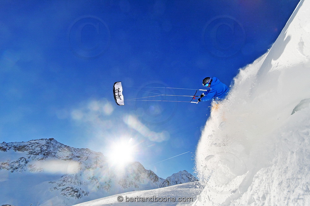 Simone Borgi - snowkite au col du Lautaret (05)