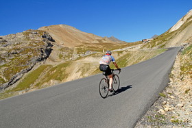 cyclisme au col du galibier-hautes alpes-France