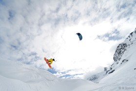 Goody Gaudard - Bernina pass - snowkite en Suisse