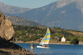lac de Serre Ponçon - Hautes Alpes - France