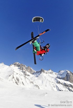 Snowkite Masters 2012 - col du Lautaret (05) France
