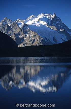 Au Pays de La Meije-Hautes Alpes-France