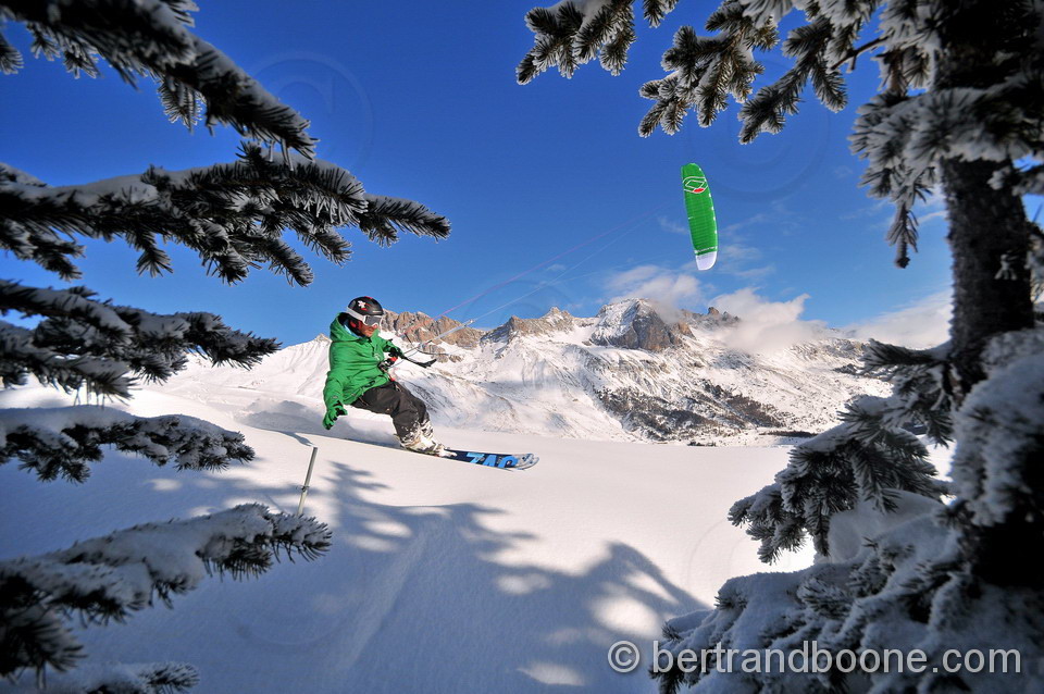 Johann Civel - snowkite au col du Lautaret (05)