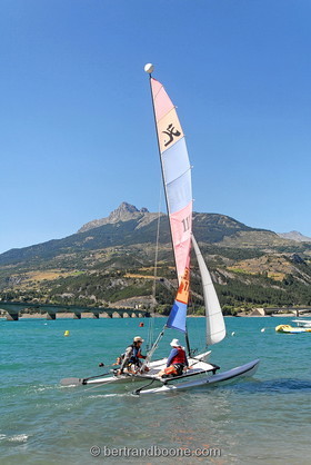 lac de serre-ponçon - hautes alpes - Fr