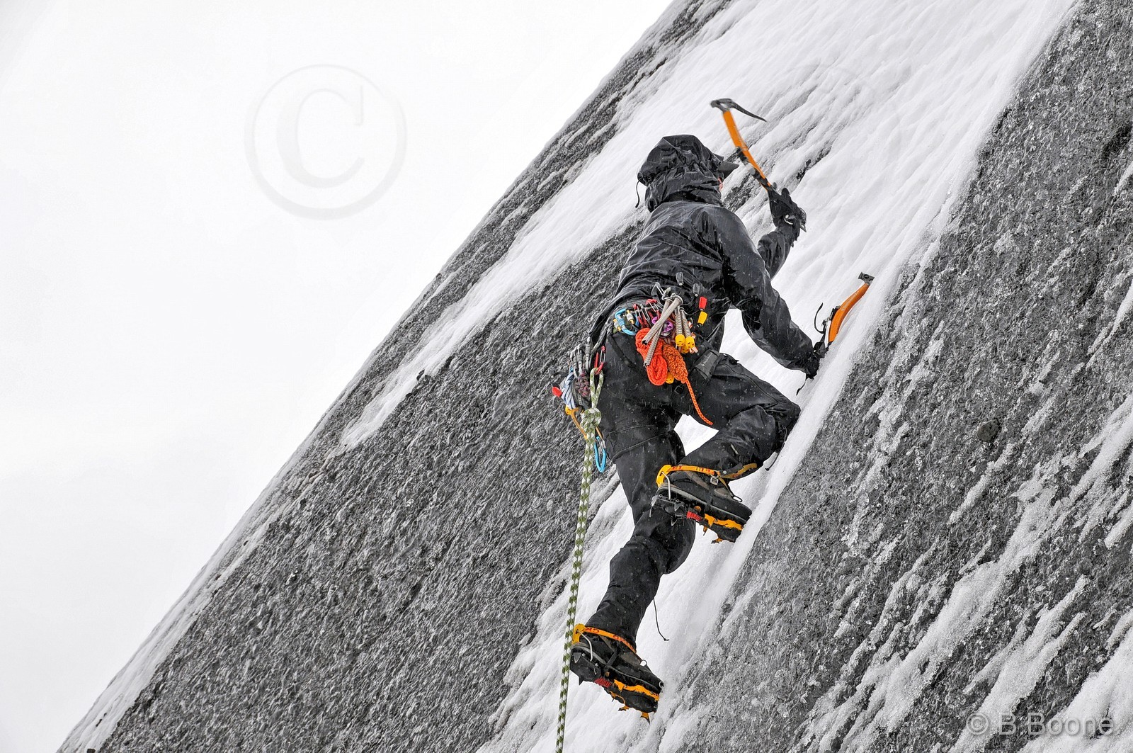 120322-07 © B.Boone