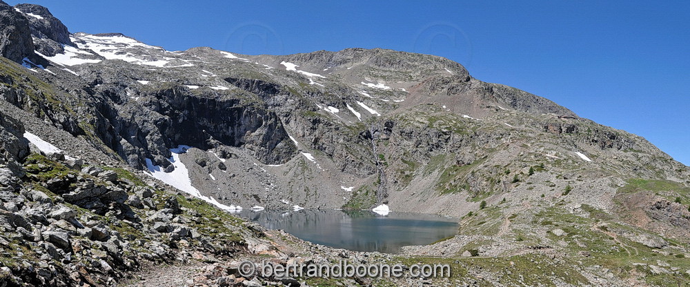 Lac de Puy Vachier et refuge Chancel (La Grave 05)