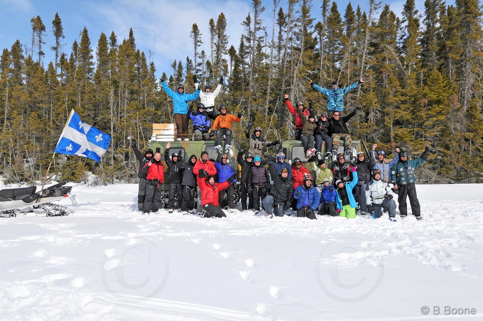 120405-052 © B.Boone