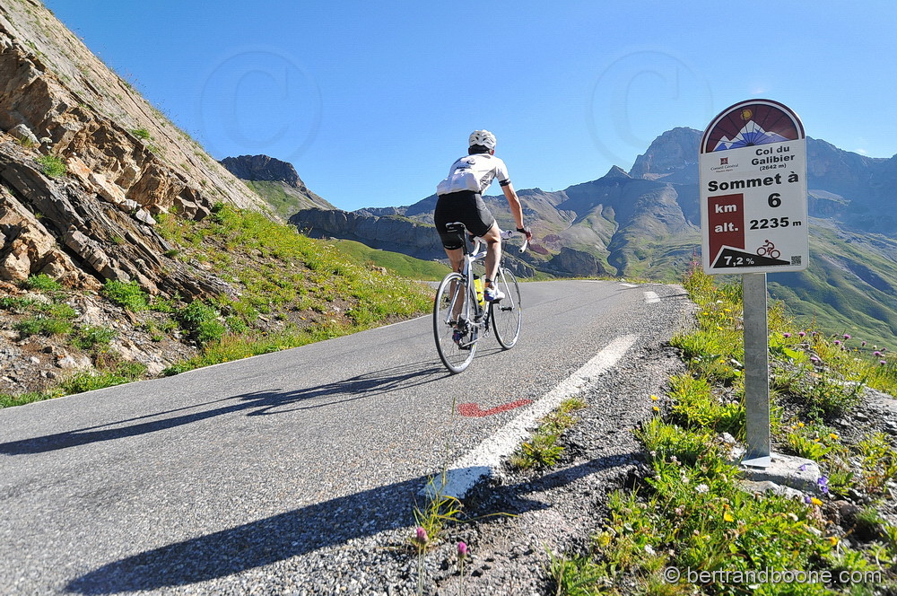 Vélo dans le col du Galibier (05)