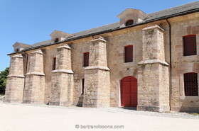 l'arsenal - Mont Dauphin (05) Fr