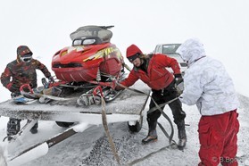Jérome Josserand, Siggi et Guillaume Chastagnol - snowkite en Islande