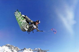 Rémi Meum - Snowkite Masters 2012 - col du Lautaret (05) France