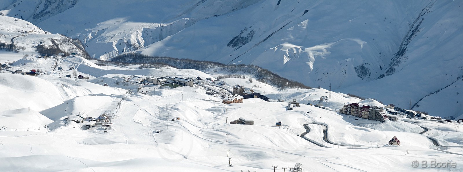 100317 pano489,490 ©B.Boone