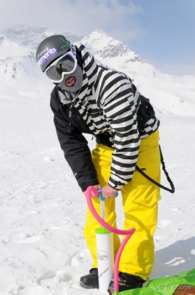 Goody Gaudard - Bernina pass - snowkite en Suisse