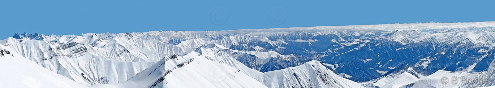 100319 pano154,157 ©B.Boone