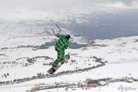 Romain Luppi - snowkite au Liban
