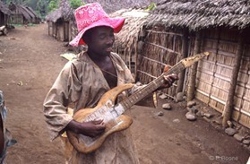 Comores   815scan©B.Boone