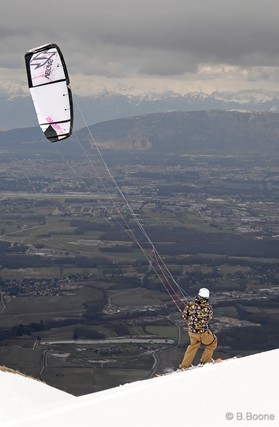 Fabio Ingrosso - Monts Jura - snowkite en Suisse