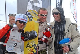 Cortina snowkite contest 2009 passo Giau Italy