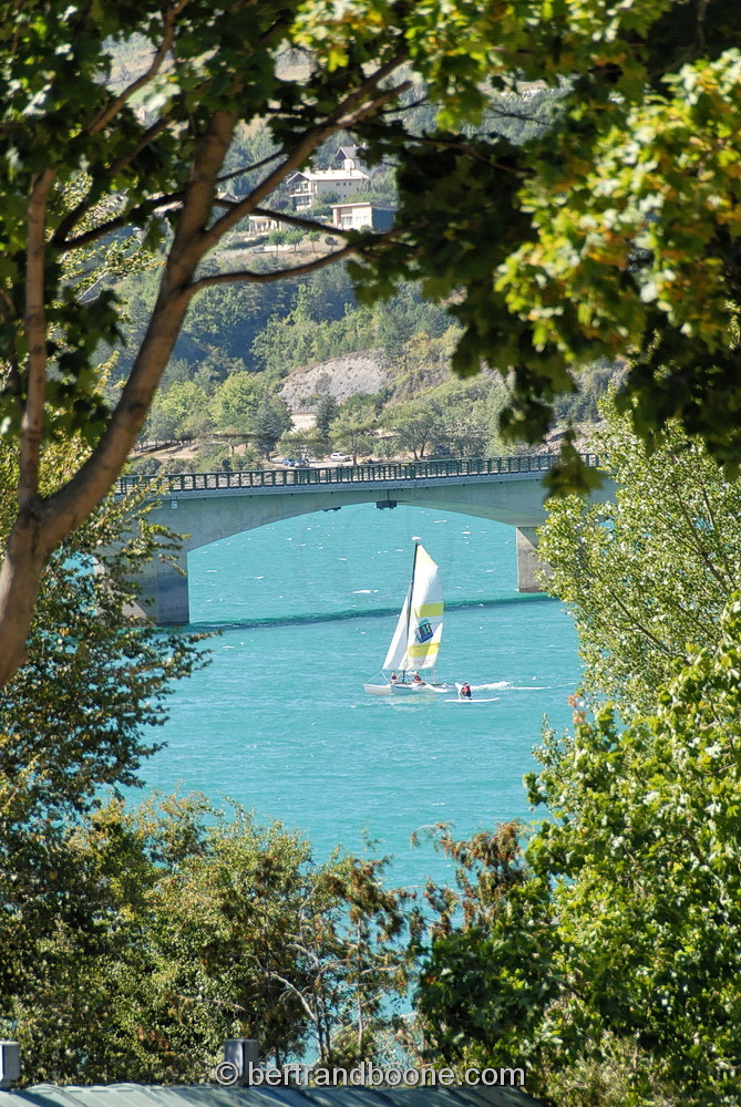 lac de serre-ponçon - hautes alpes - Fr