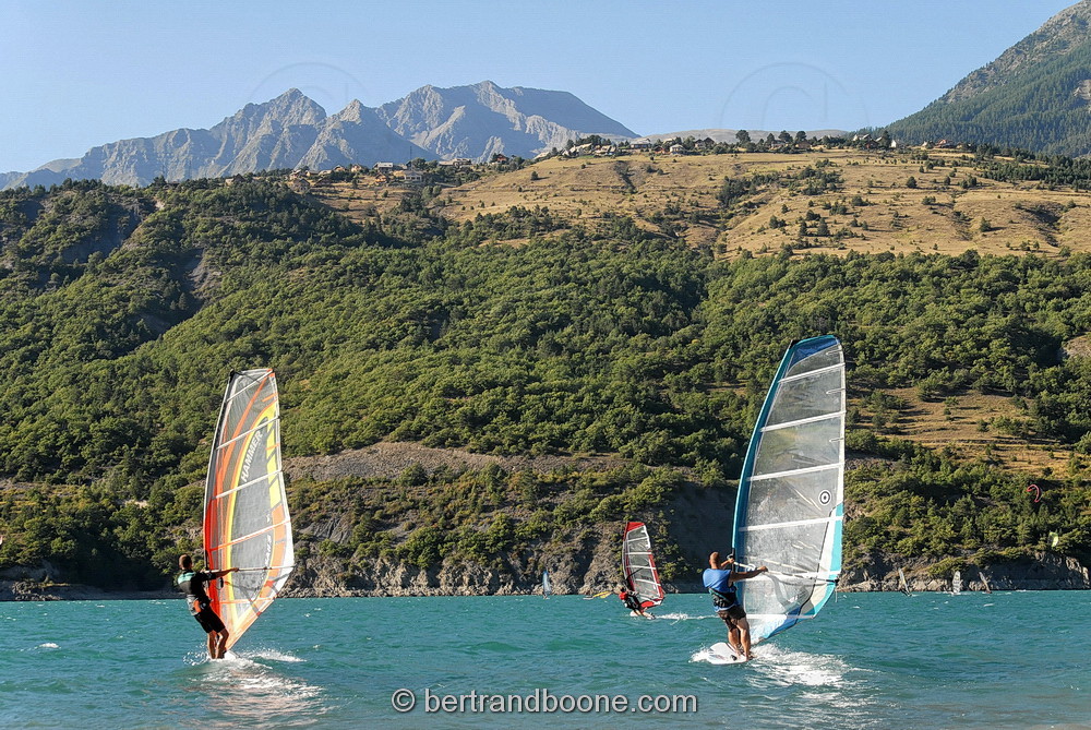 lac de serre-ponçon - hautes alpes - Fr