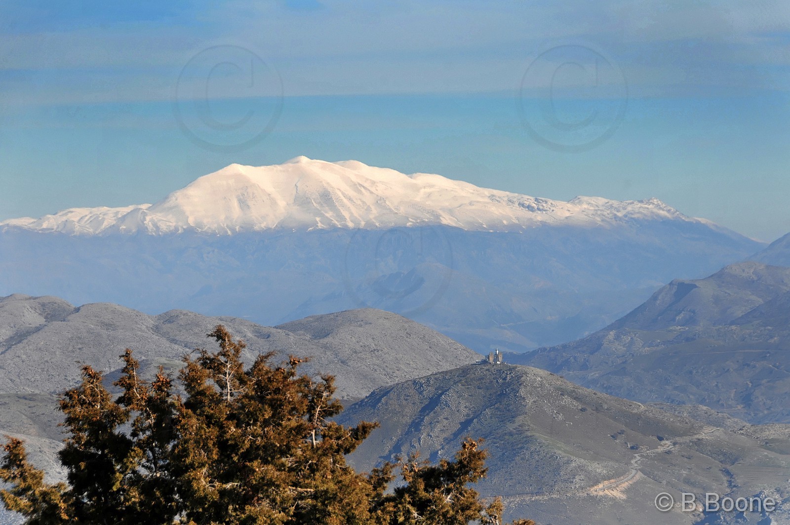 130201-071 © B.Boone