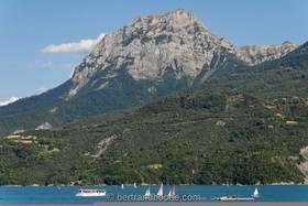 lac de Serre Ponçon - Hautes Alpes - France