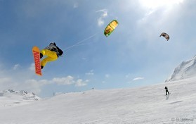 Goody Gaudard - Bernina pass - snowkite en Suisse