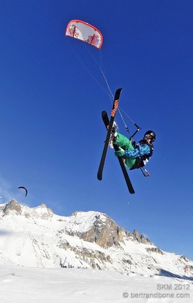 Snowkite Masters 2012 - col du Lautaret (05) France