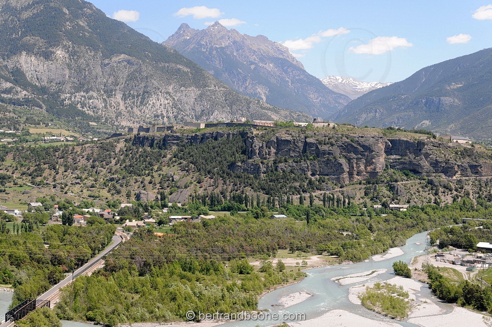 La Durance et Mont Dauphin (05) Fr