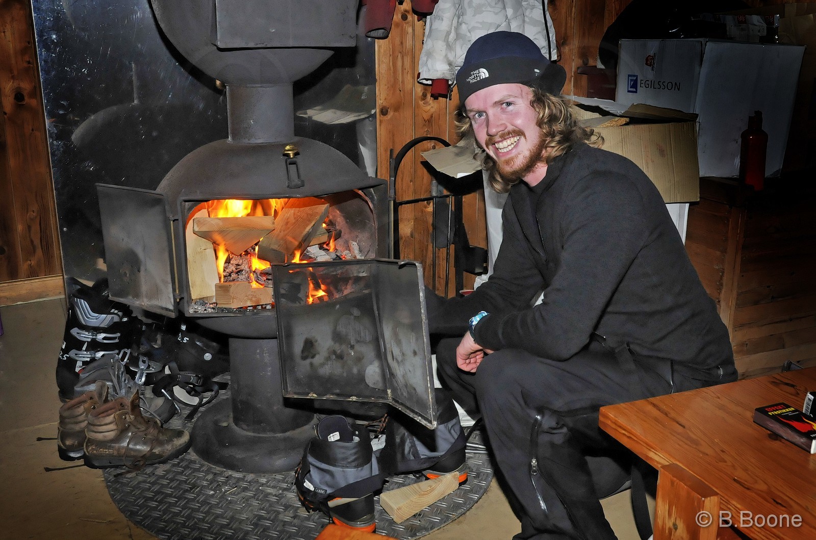 120314-073 © B.Boone