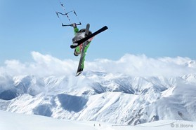 Johann Civel - snowkite a Gudauri - Georgie