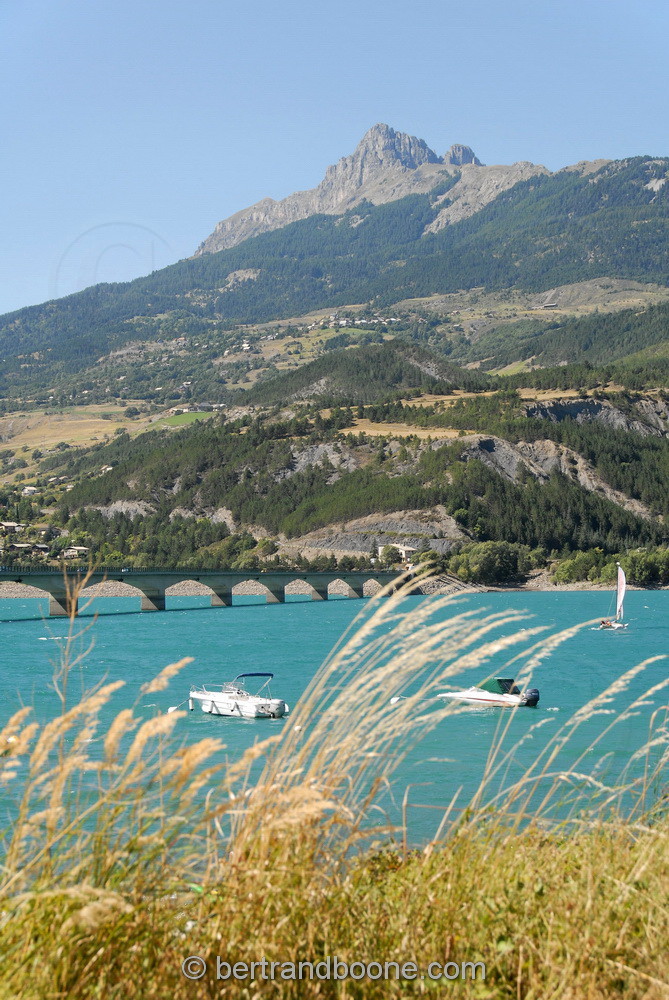 lac de serre-ponçon - hautes alpes - Fr