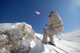 fabio ingrosso - snowkite en Grece - kaimaktsalan