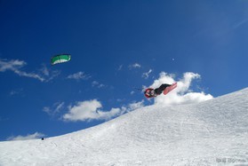 Mathieu Blanchard- Cortina snowkite contest 2009 passo Giau Italy